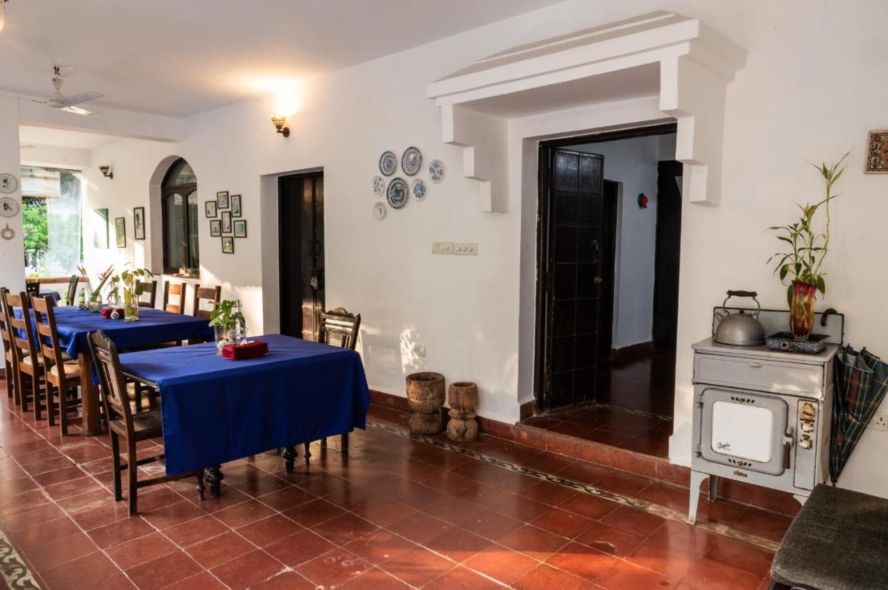 Island House Goa Hotel Goltim Екстериор снимка